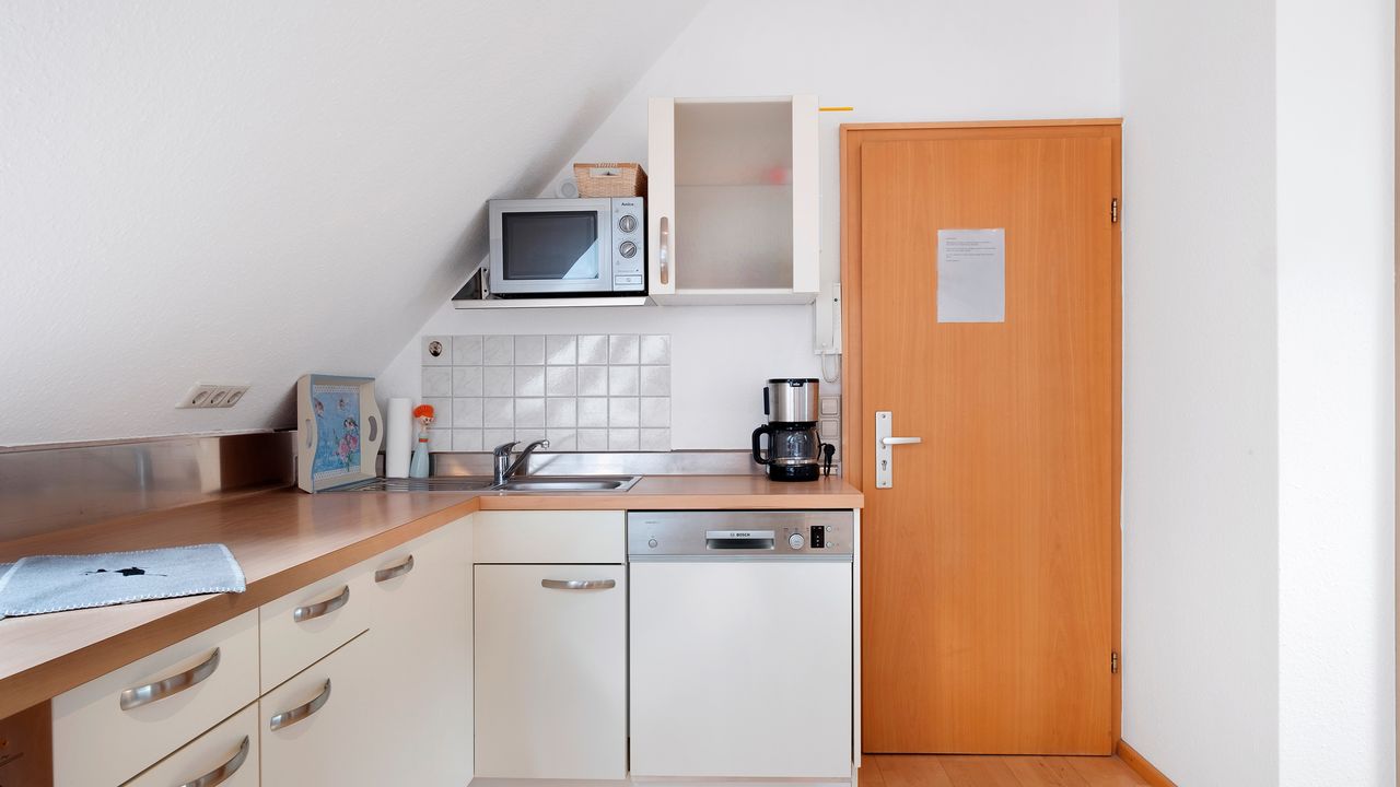KITCHEN, INSIDE KITCHEN, INSIDE